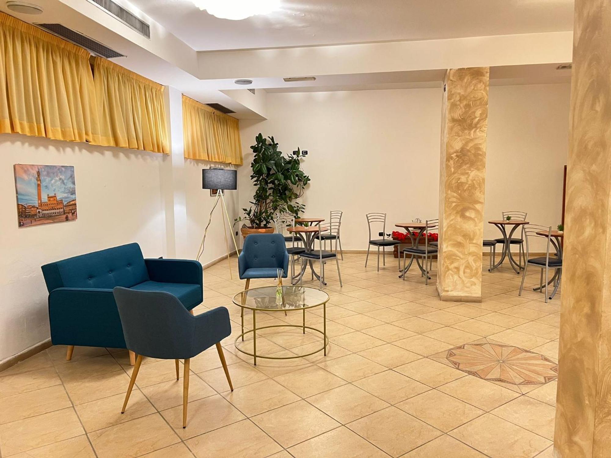 Hotel Vico Alto Siena Exteriör bild