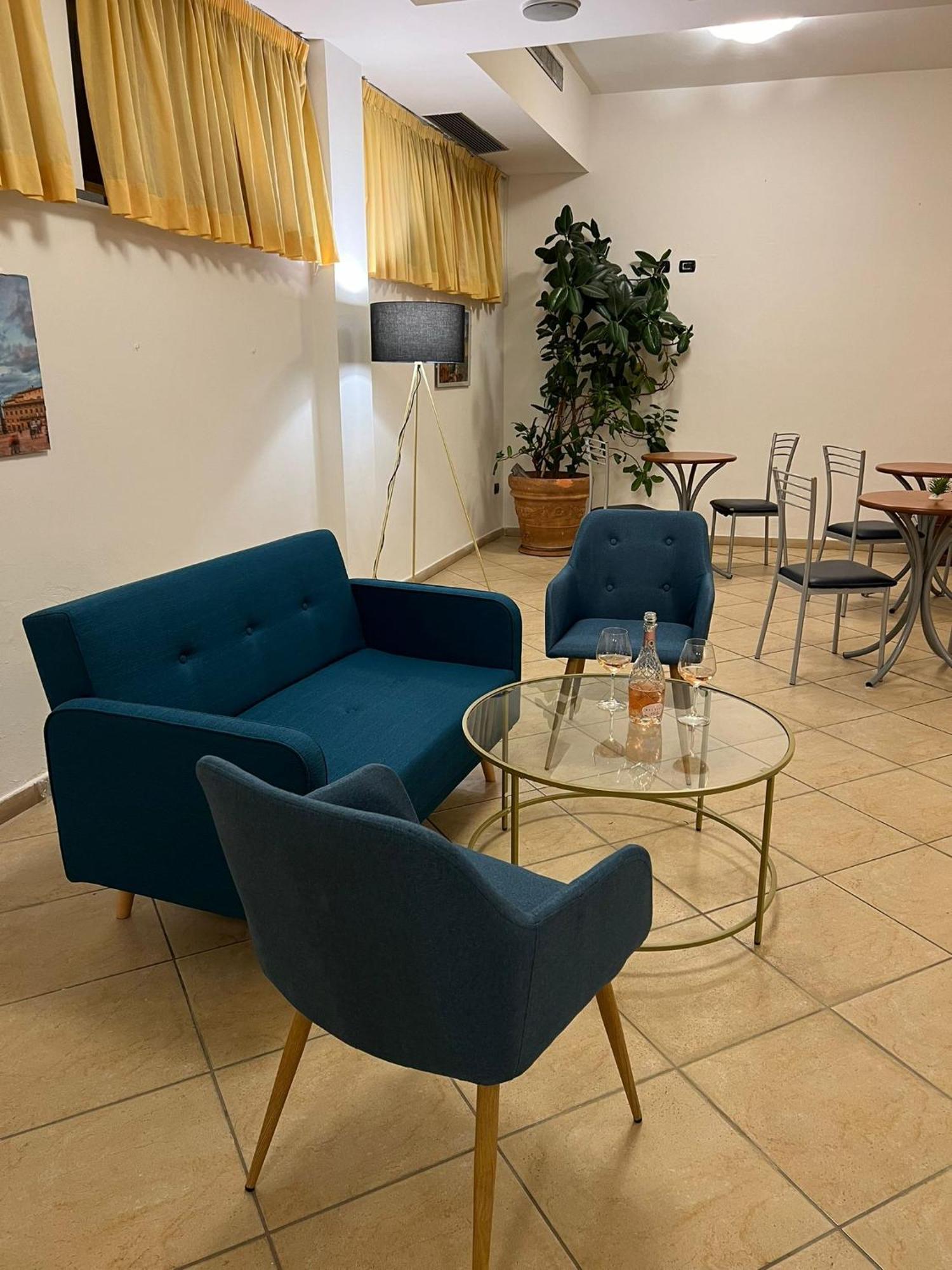 Hotel Vico Alto Siena Exteriör bild
