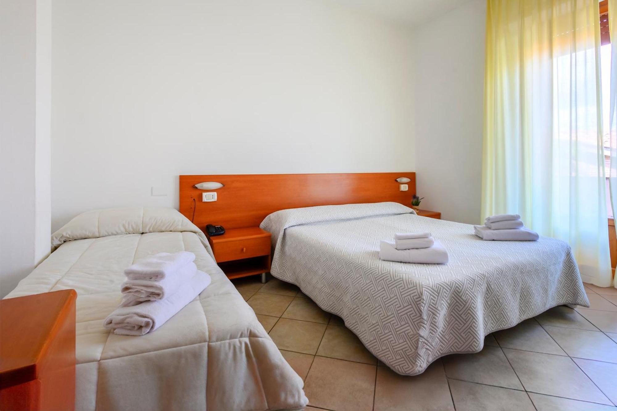 Hotel Vico Alto Siena Exteriör bild
